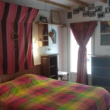 De Revirand Prázdninový dům Sarras
