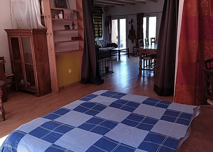 Hébergement de vacances De Revirand *