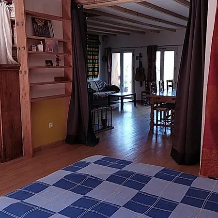 Hébergement de vacances De Revirand *